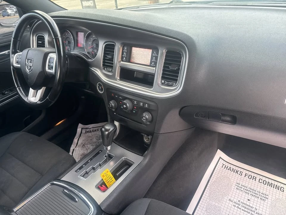 2011 Dodge Charger 7th Gen - Image 14 of 18