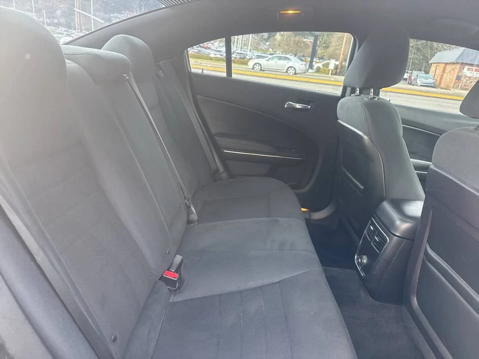 2011 Dodge Charger 7th Gen - Image 15 of 18