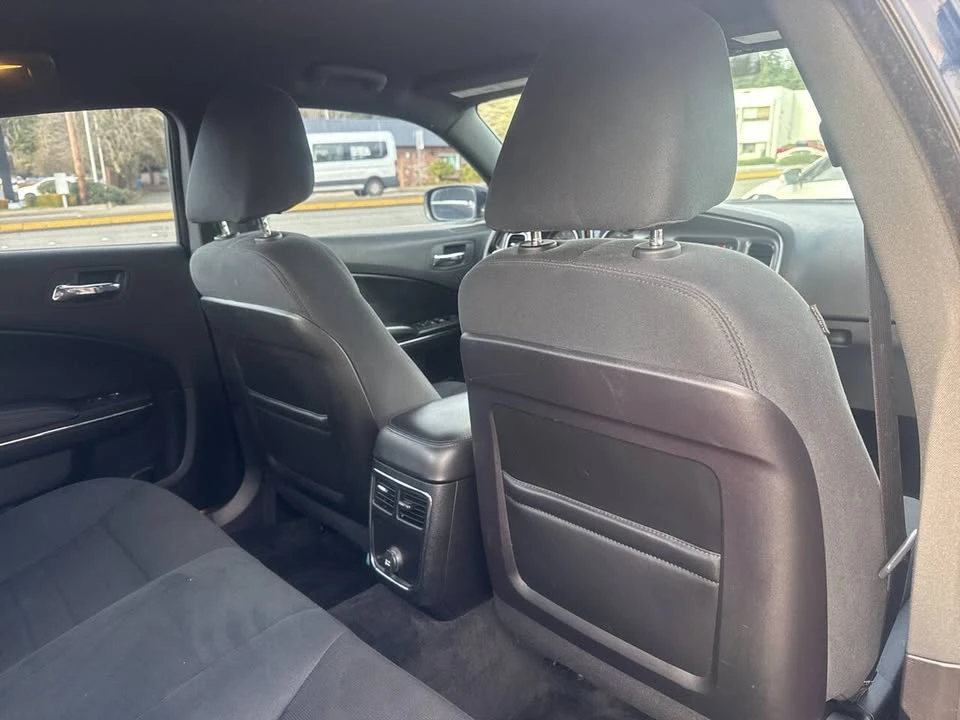 2011 Dodge Charger 7th Gen - Image 16 of 18