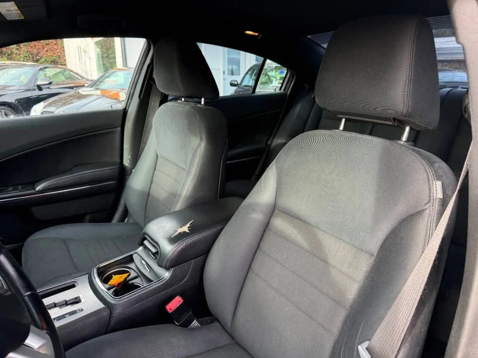 2011 Dodge Charger 7th Gen - Image 14 of 20