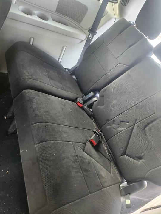 2011 Dodge Caravan - Image 8 of 20