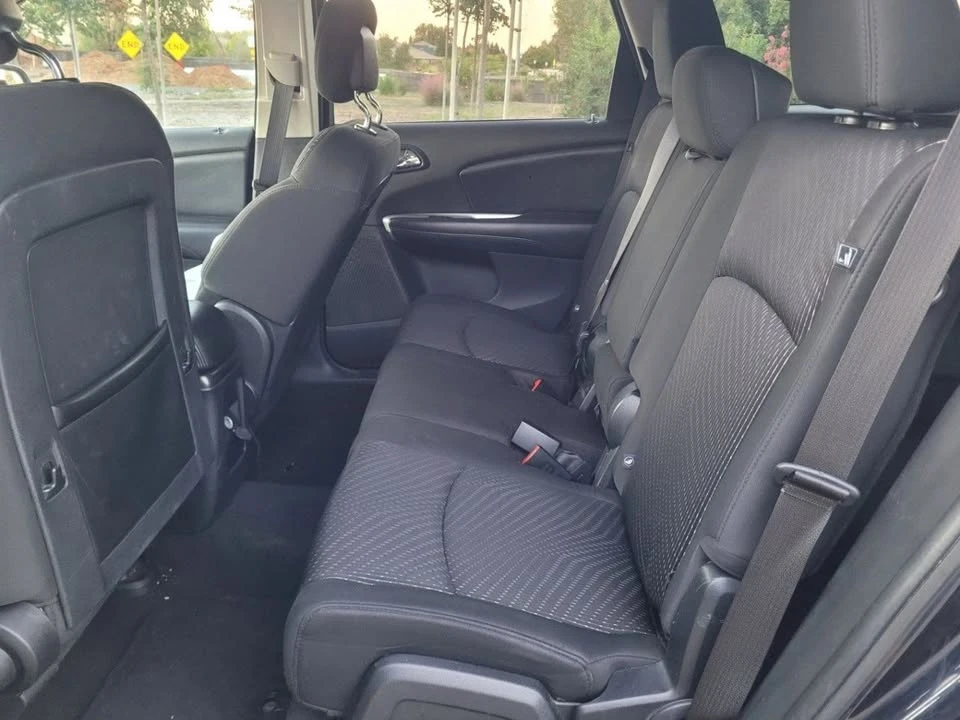 2011 Dodge Journey - Image 12 of 14
