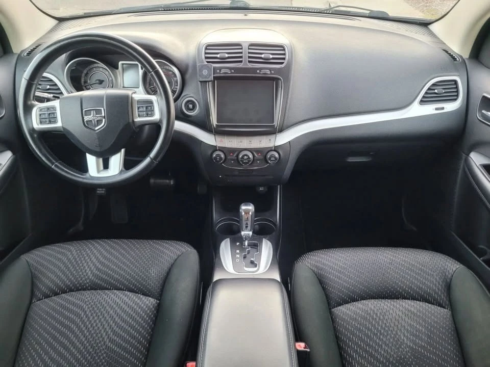2011 Dodge Journey - Image 10 of 14