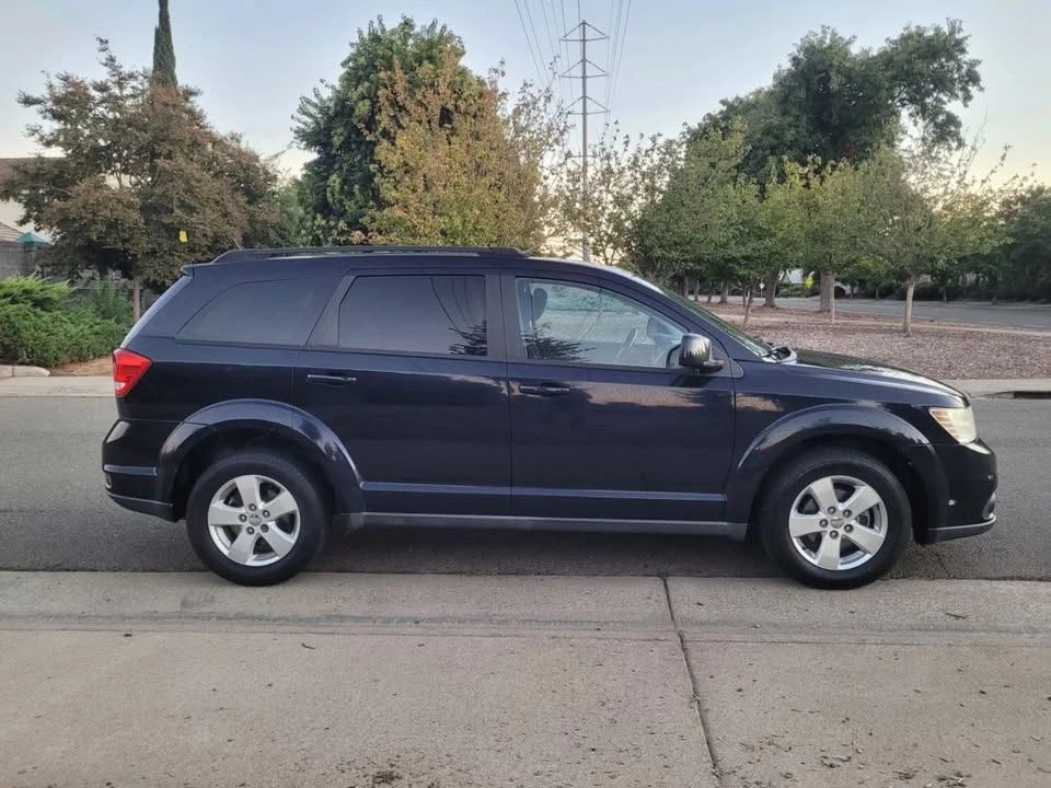 2011 Dodge Journey - Image 4 of 14