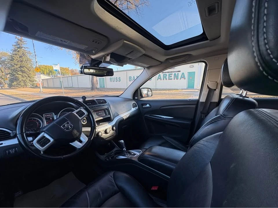 2011 Dodge Journey - Image 10 of 13