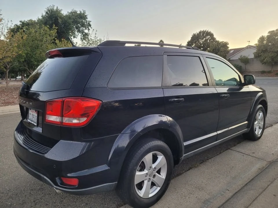 2011 Dodge Journey - Image 9 of 14
