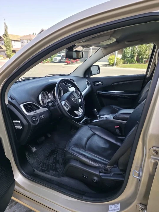 2011 Dodge Journey - Image 6 of 8