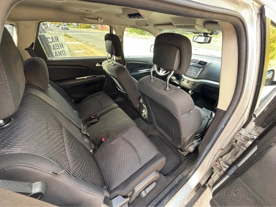 2011 Dodge Journey - Image 11 of 13