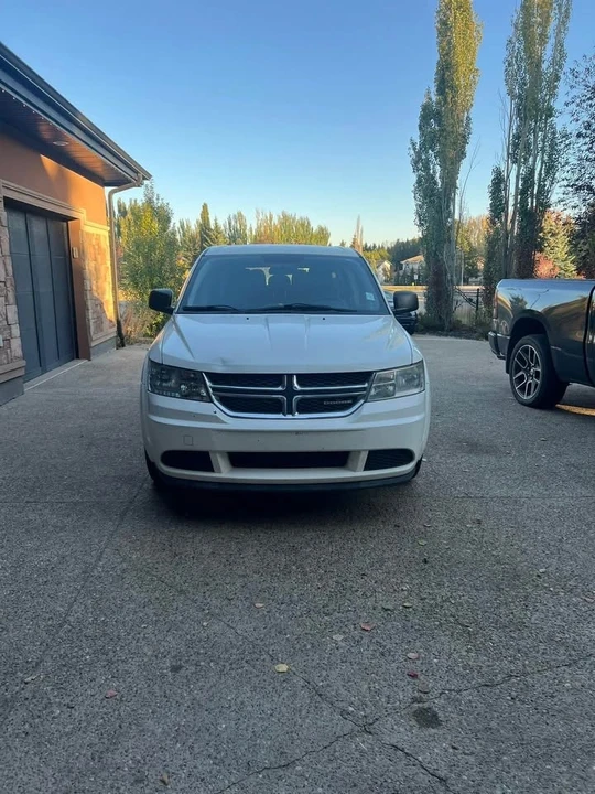 2011 Dodge Journey - Image 2 of 11