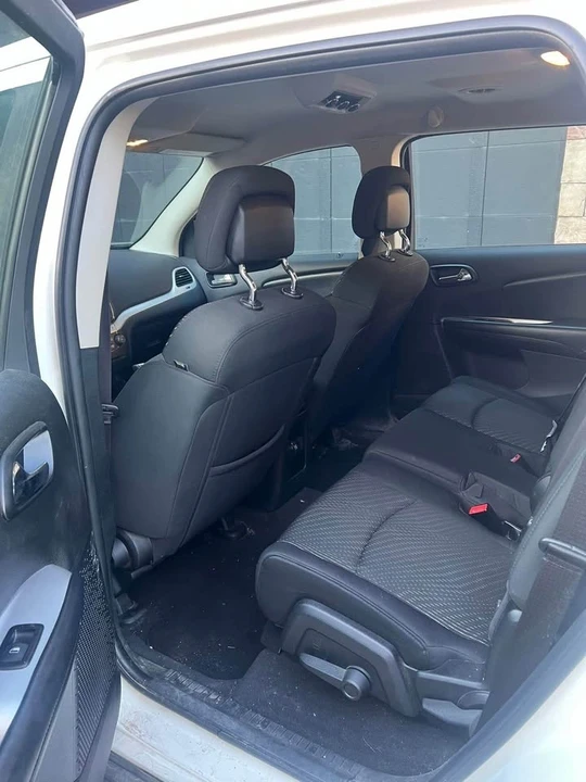 2011 Dodge Journey - Image 9 of 11