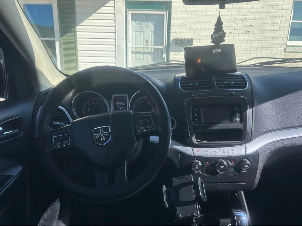 2011 Dodge Journey - Image 3 of 5