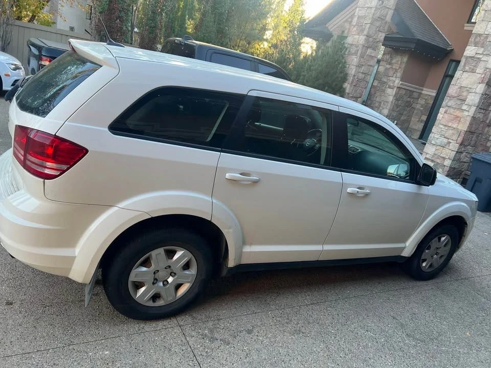2011 Dodge Journey - Image 4 of 7