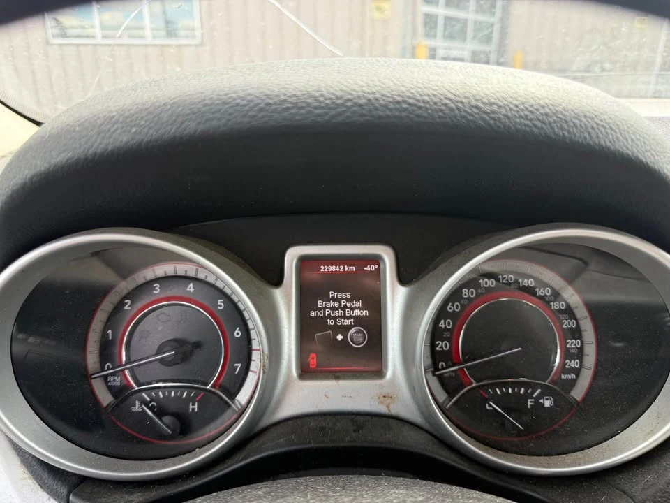 2011 Dodge Journey - Image 10 of 11