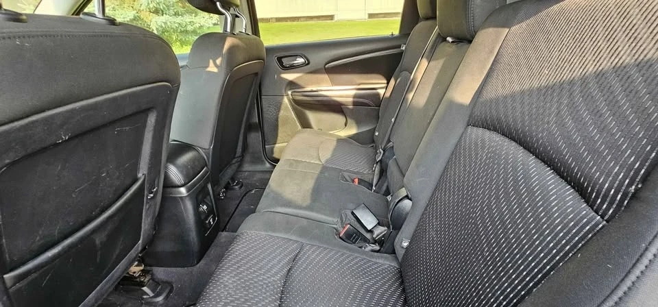 2011 Dodge Journey - Image 19 of 20