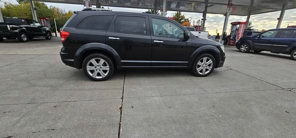 2011 Dodge Journey - Image 2 of 20
