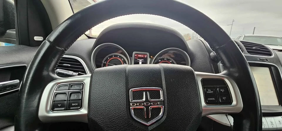 2011 Dodge Journey - Image 10 of 20