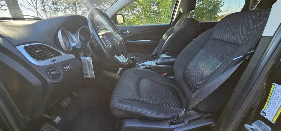 2011 Dodge Journey - Image 18 of 20
