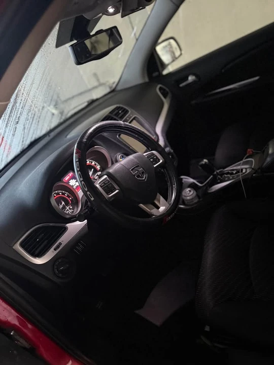 2011 Dodge Journey - Image 5 of 9