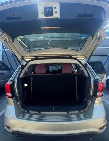 2011 Dodge Journey - Image 5 of 9