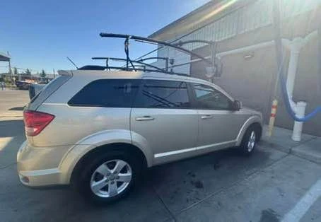 2011 Dodge Journey - Image 2 of 9