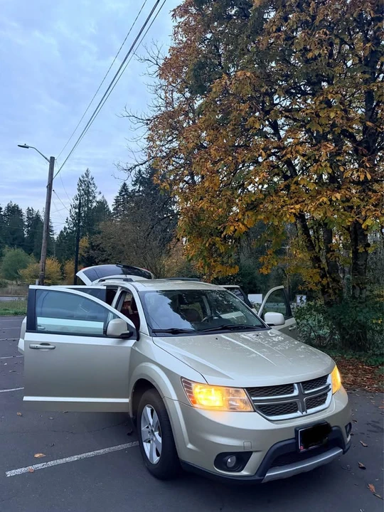 2011 Dodge Journey - Image 4 of 12