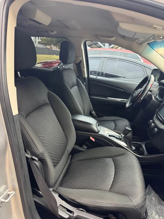 2011 Dodge Journey - Image 6 of 8