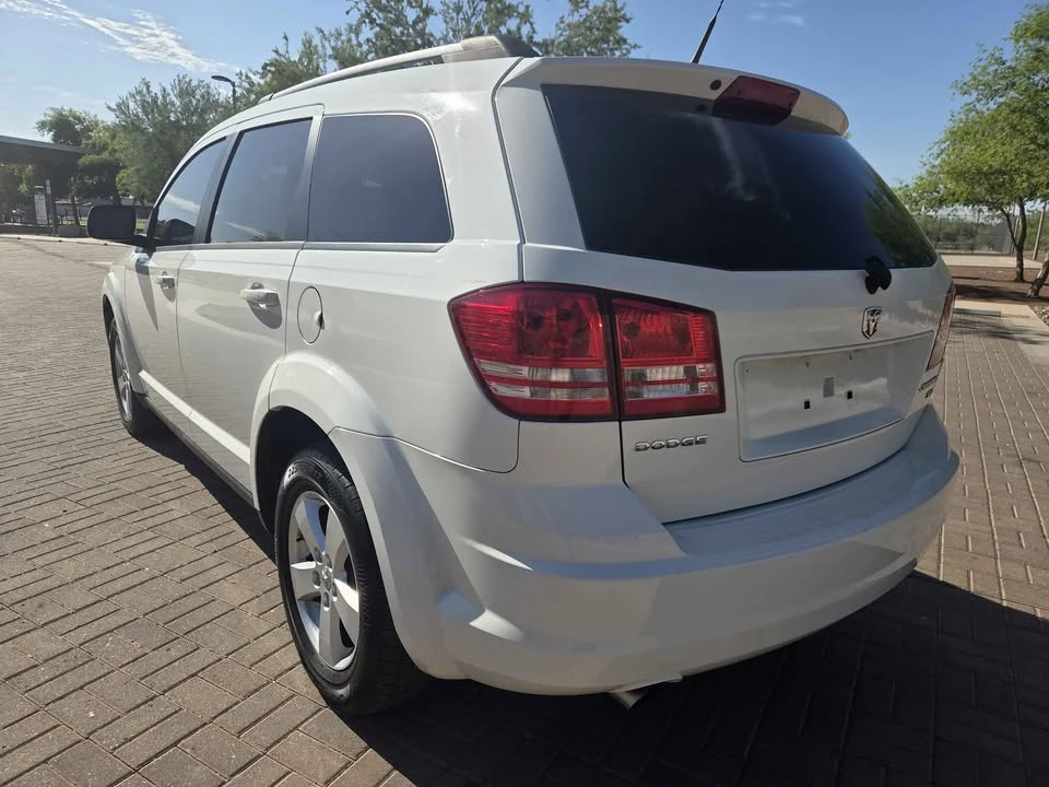 2011 Dodge Journey - Image 2 of 7