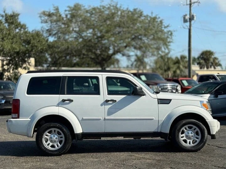 2011 Dodge Nitro - Image 2 of 12