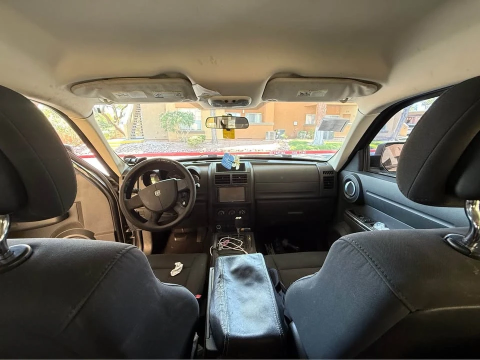 2011 Dodge Nitro - Image 2 of 10
