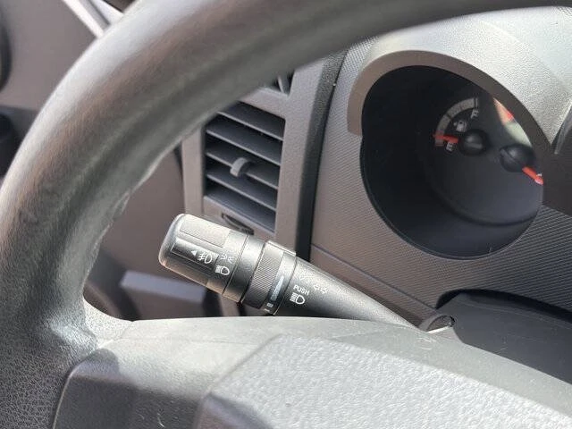 2011 Dodge Nitro - Image 18 of 19