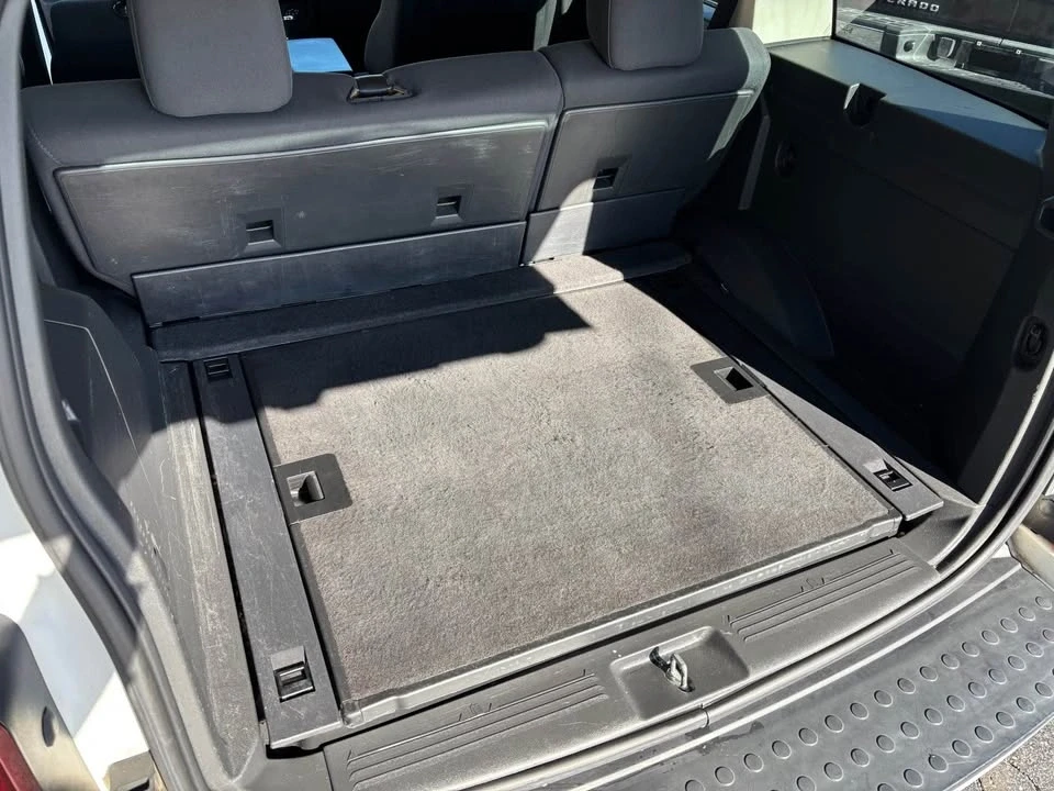 2011 Dodge Nitro - Image 9 of 17