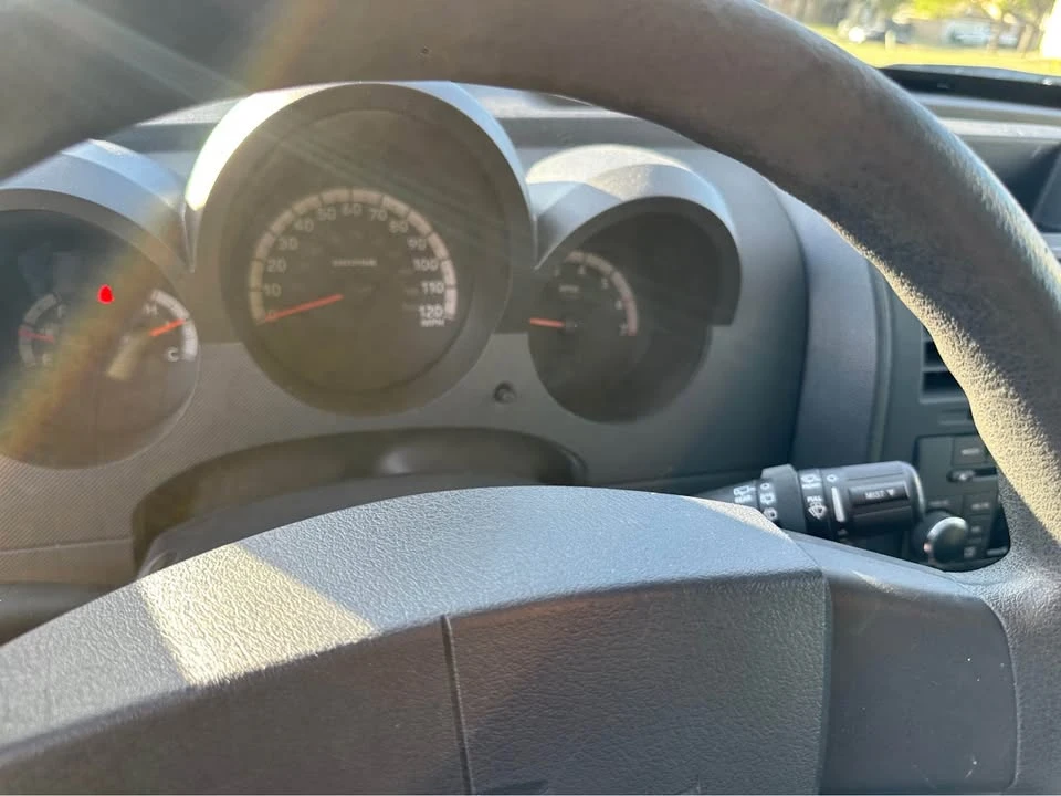 2011 Dodge Nitro - Image 15 of 15