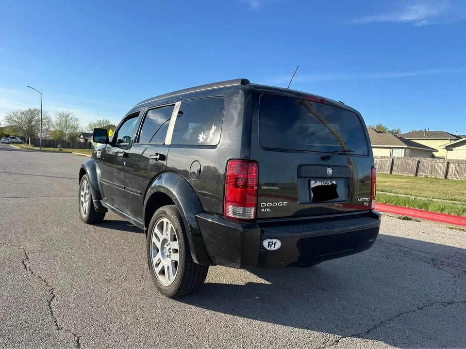 2011 Dodge Nitro - Image 6 of 16