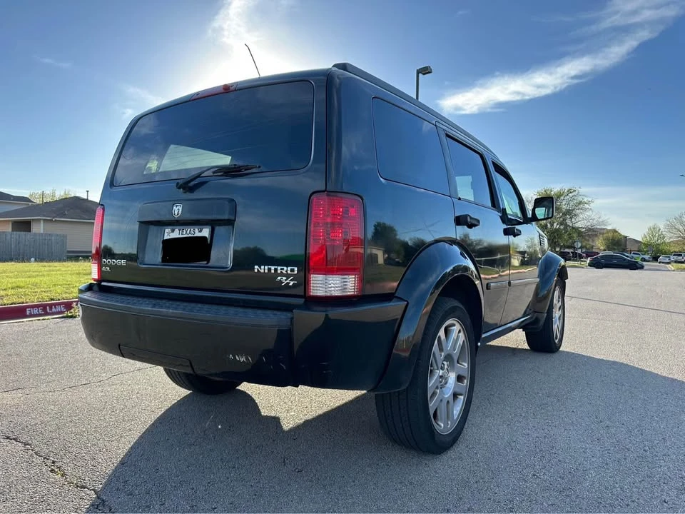 2011 Dodge Nitro - Image 3 of 16