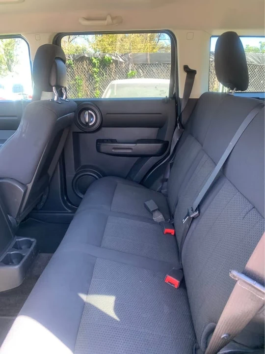 2011 Dodge Nitro - Image 7 of 11