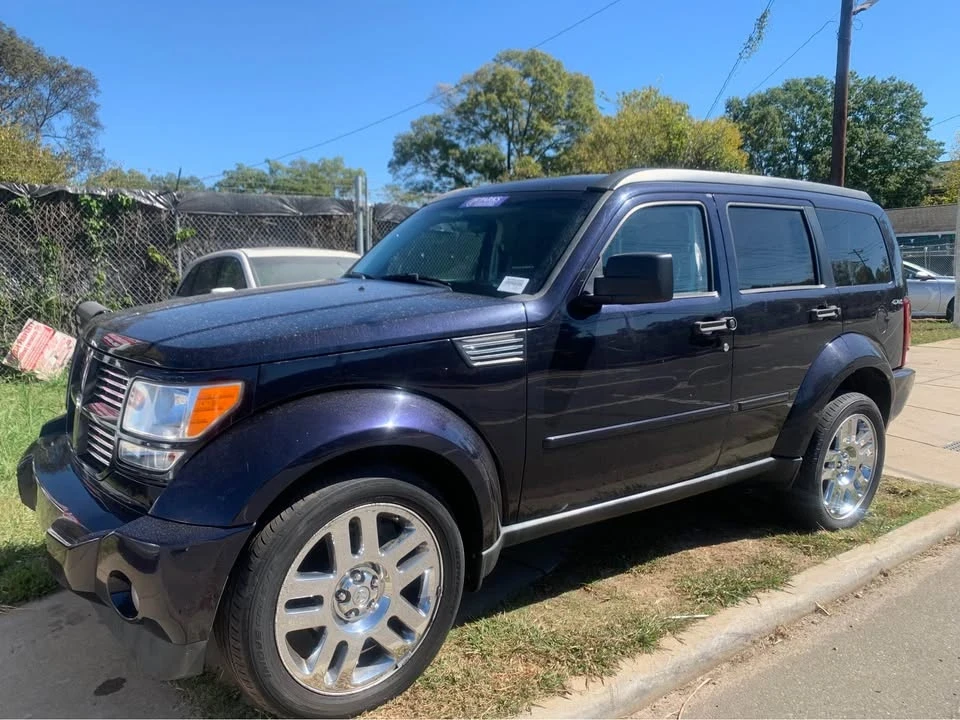 2011 Dodge Nitro - Image 2 of 11