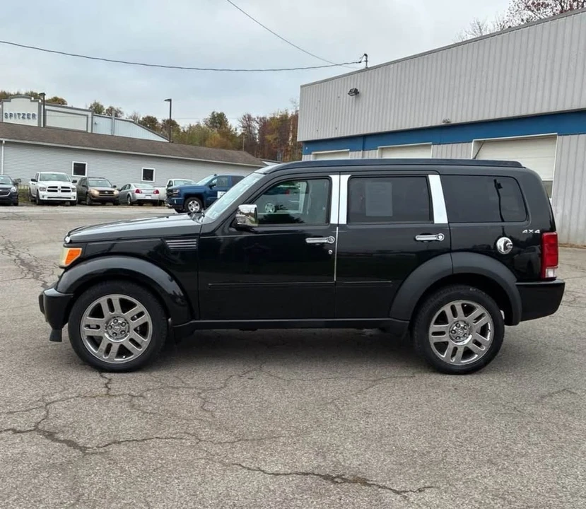 2011 Dodge Nitro - Image 5 of 10