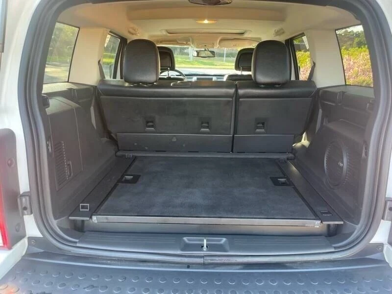 2011 Dodge Nitro - Image 13 of 18