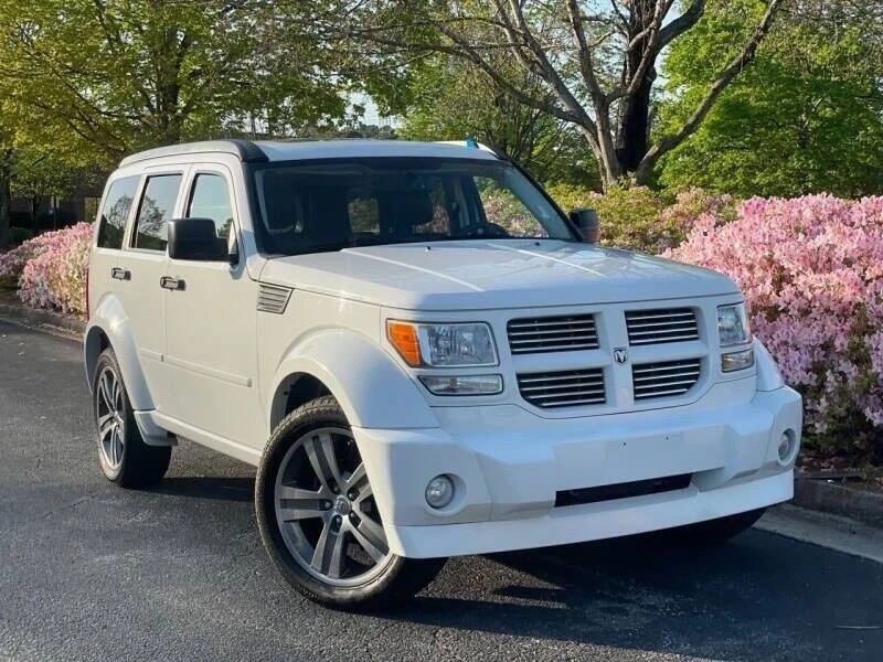 2011 Dodge Nitro - Image 2 of 18