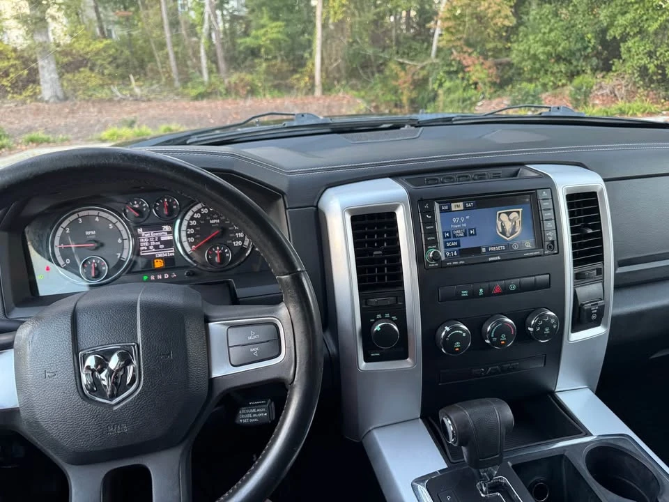 2011 Dodge Ram 4th Gen - Image 15 of 19