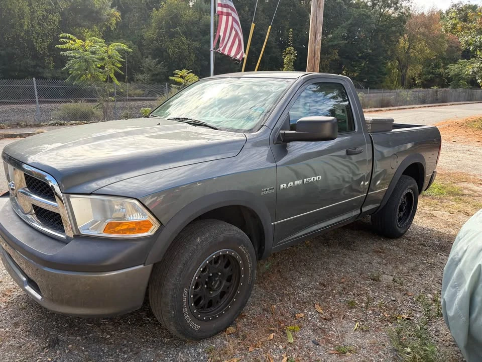 2011 Dodge Ram 4th Gen - Image 3 of 3