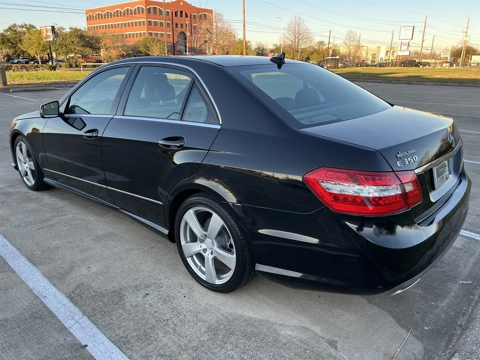 2011 Mercedes-Benz W212 E-Class - Image 12 of 21