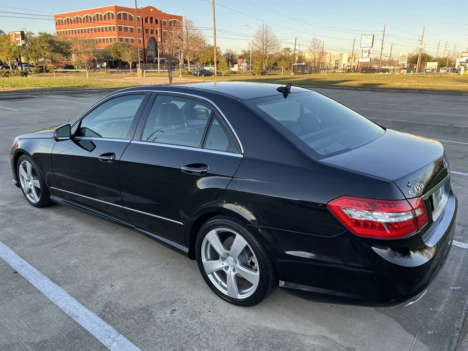 2011 Mercedes-Benz W212 E-Class - Image 11 of 21