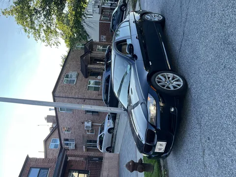 2011 BMW 328i Sedan Sports Package