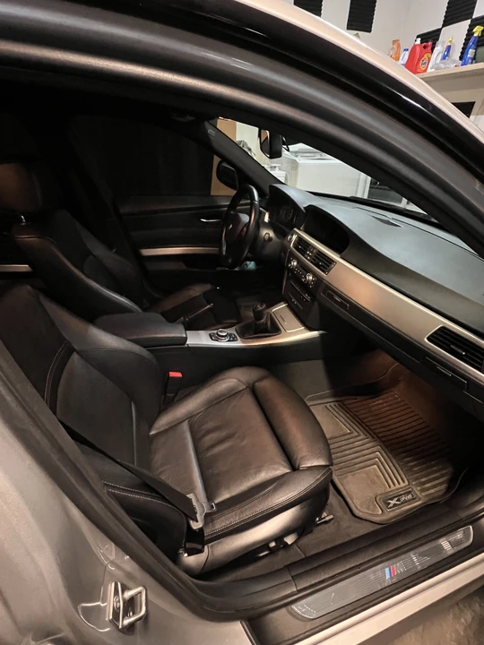 2011 BMW E90 335i Sedan - Image 8 of 14