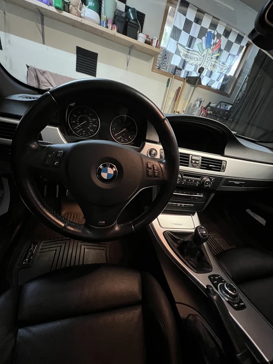 2011 BMW E90 335i Sedan - Image 6 of 14