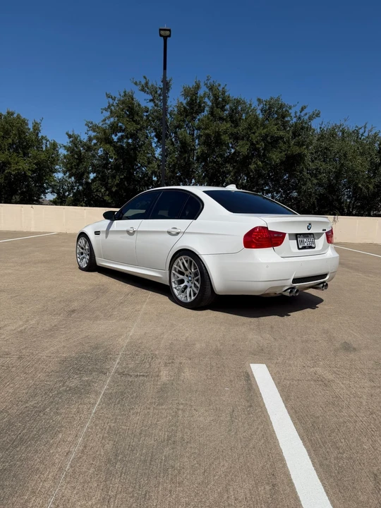 2011 BMW E90 M3 Sedan - Image 6 of 27