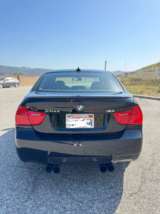 2011 BMW E90 M3 Sedan - Image 9 of 18