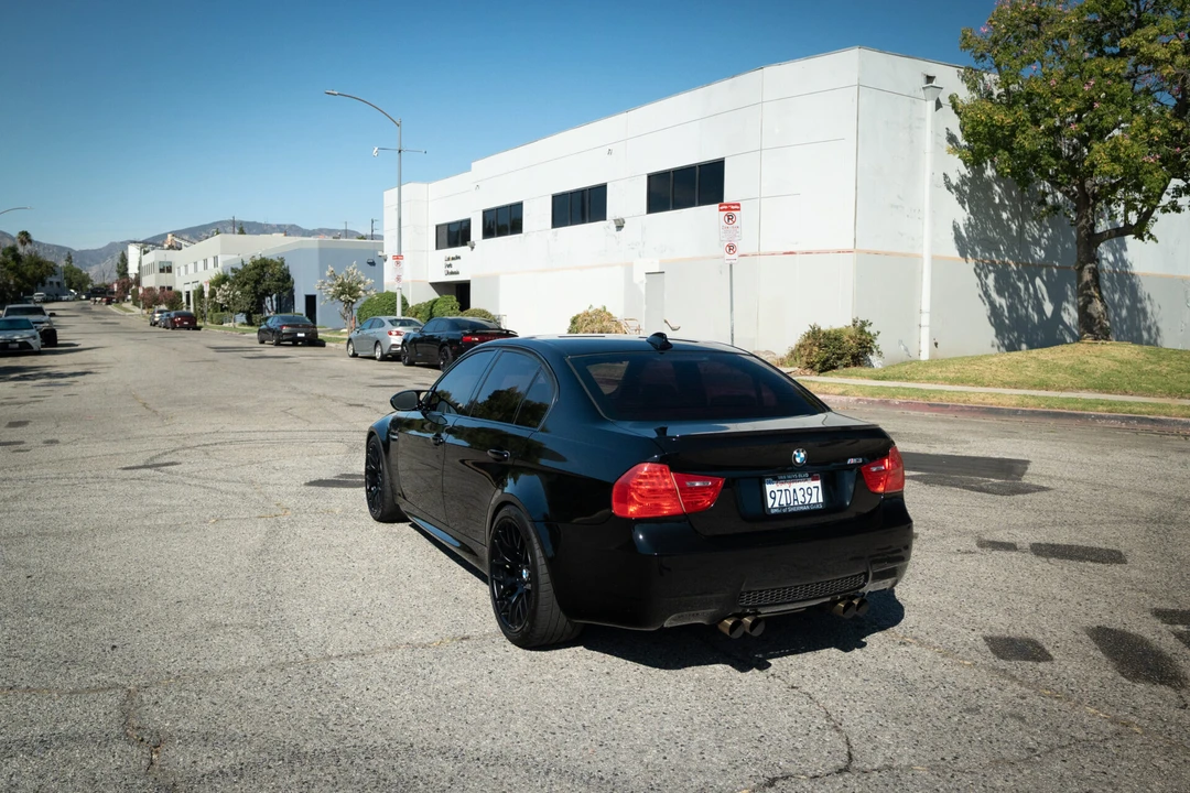 2011 BMW E90 M3 Sedan - Image 7 of 23