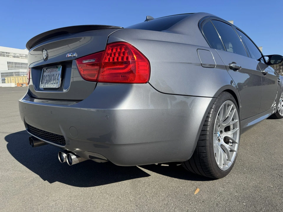 2011 BMW E90 M3 Sedan - Image 11 of 31